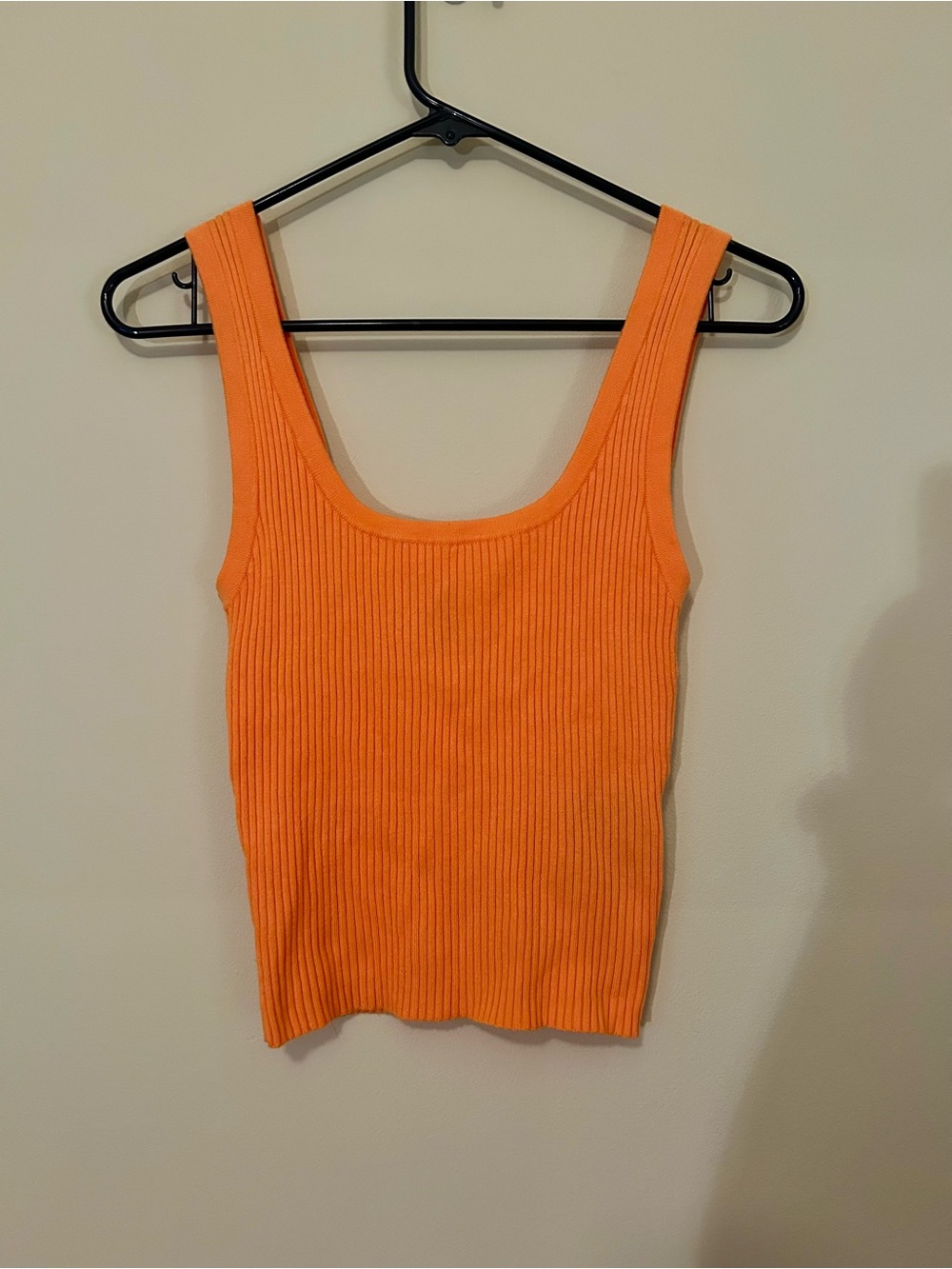 H&M Women’s Orange Knit Cropped Scoop Neck Tank Top